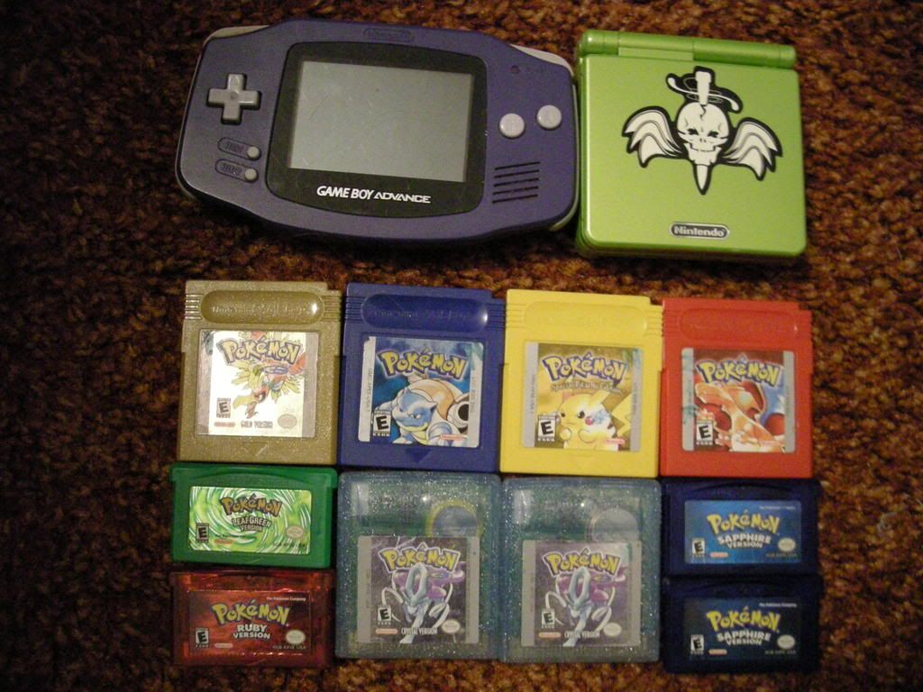 DSCN0111.jpg GAMEBOY. AND POKEMON GAMES. image by Emotionally_Unstable