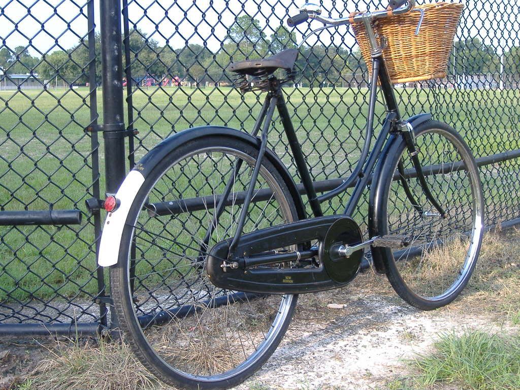 NewHudsonbicycle007.jpg