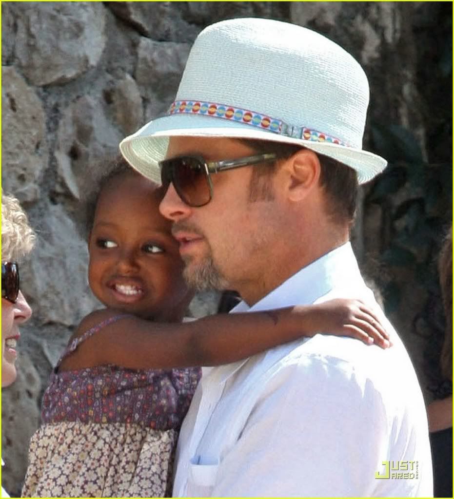 Re FAMILY Brad Pitt Angelina Jolie their kids debut of the twins