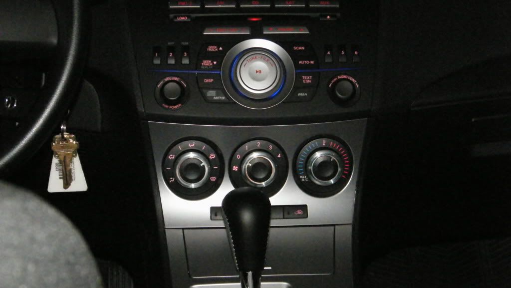 2010++ HVAC/AC KNOBS AND OEM MAZDA LEATHER SHIFT KNOB INSTALLED