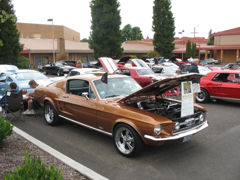MustangShow8-2-08016.jpg