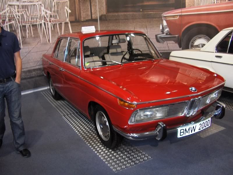 http://i186.photobucket.com/albums/x76/fdovargas/BMW%20Museum/HPIM3251.jpg