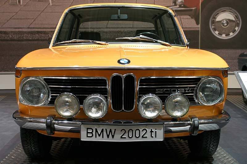 http://i186.photobucket.com/albums/x76/fdovargas/BMW%20Museum/bmw_2002ti_img_0986-b.jpg