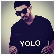 drake-yolo-aubrey-graham-28404880-225-225.jpg